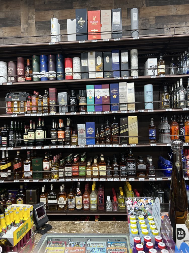 Party House Liquor