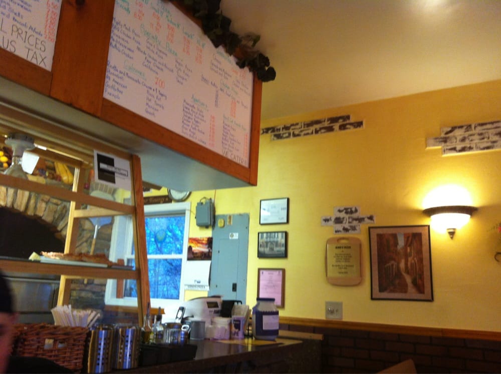 Gino's Pizza Image