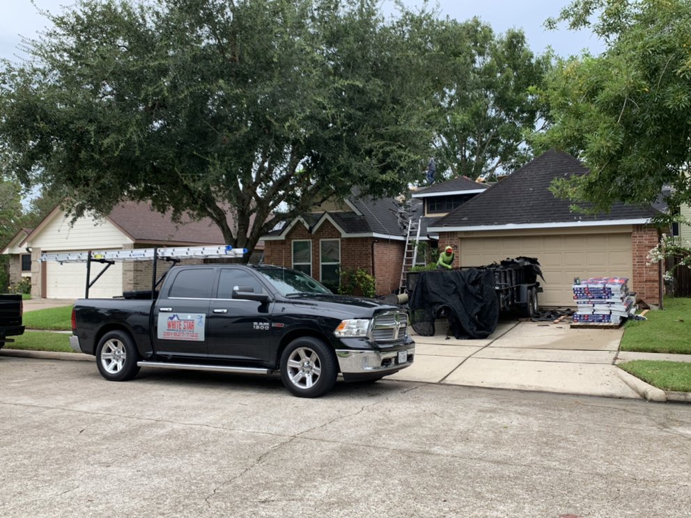 White Star Roofing