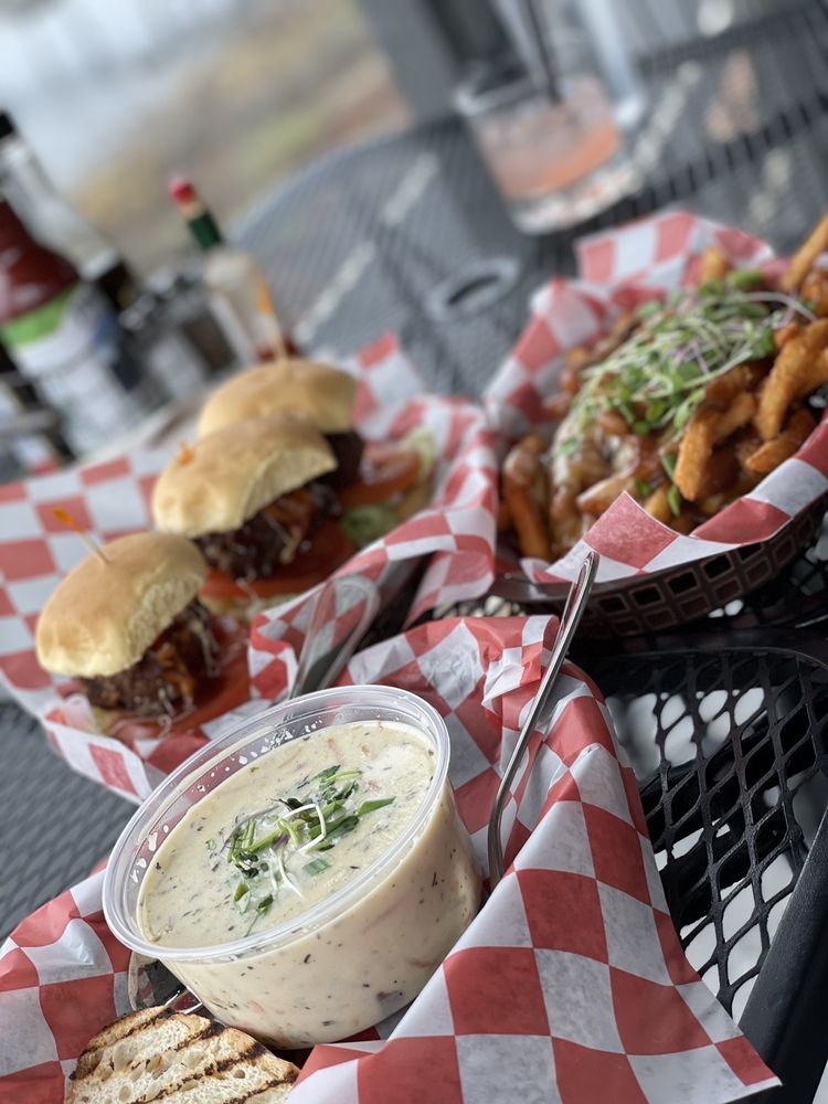 Brigham Fish Market Cascade Locks, OR We Love Fresh Fish!