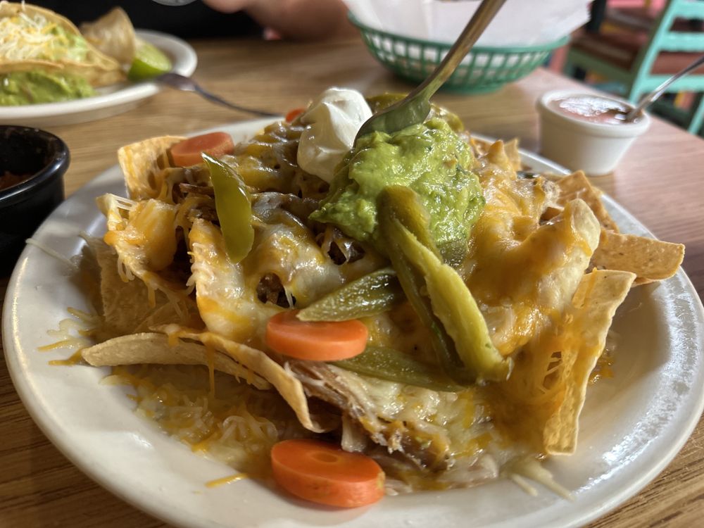 La Lomita  Grill