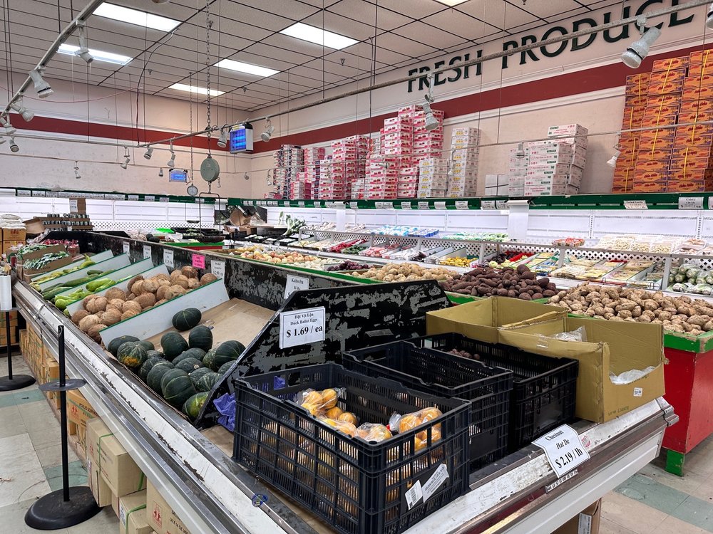 Cho Saigon New Market