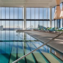 Crown Promenade Or Crown Metropol Crown Promenade Or Crown Metropol