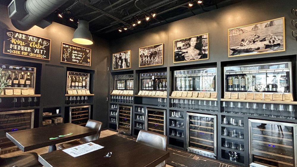 Salute Wine Bar