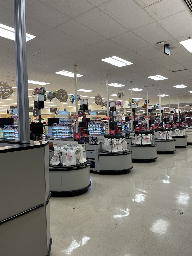 Giant Food Stores
