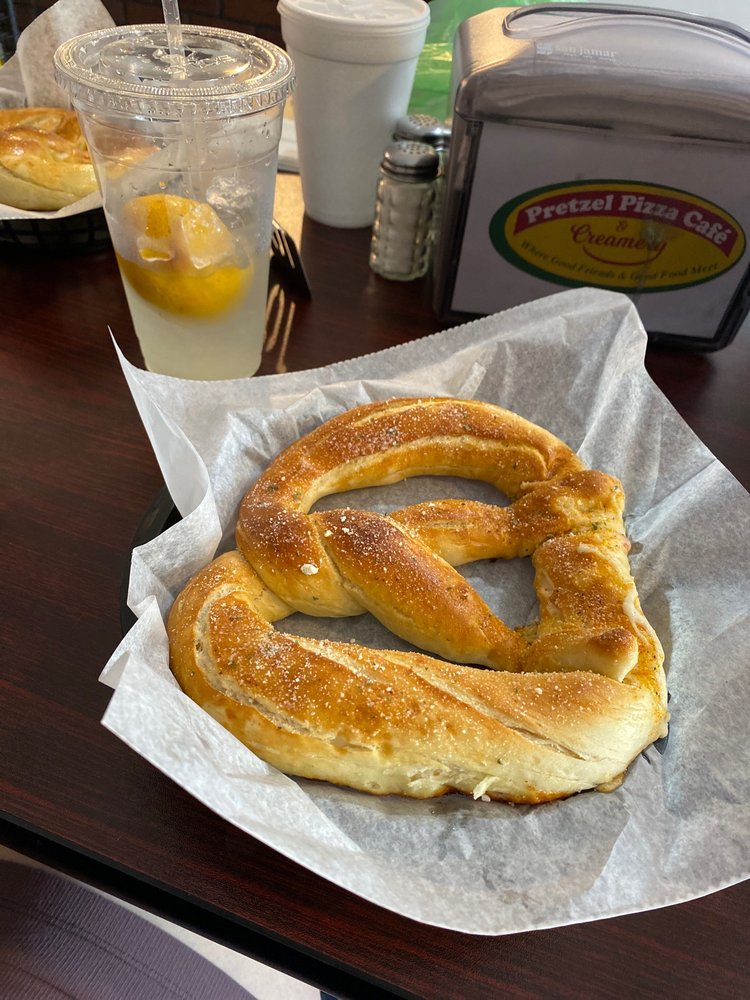 Pretzel Pizza Cafe & Creamery