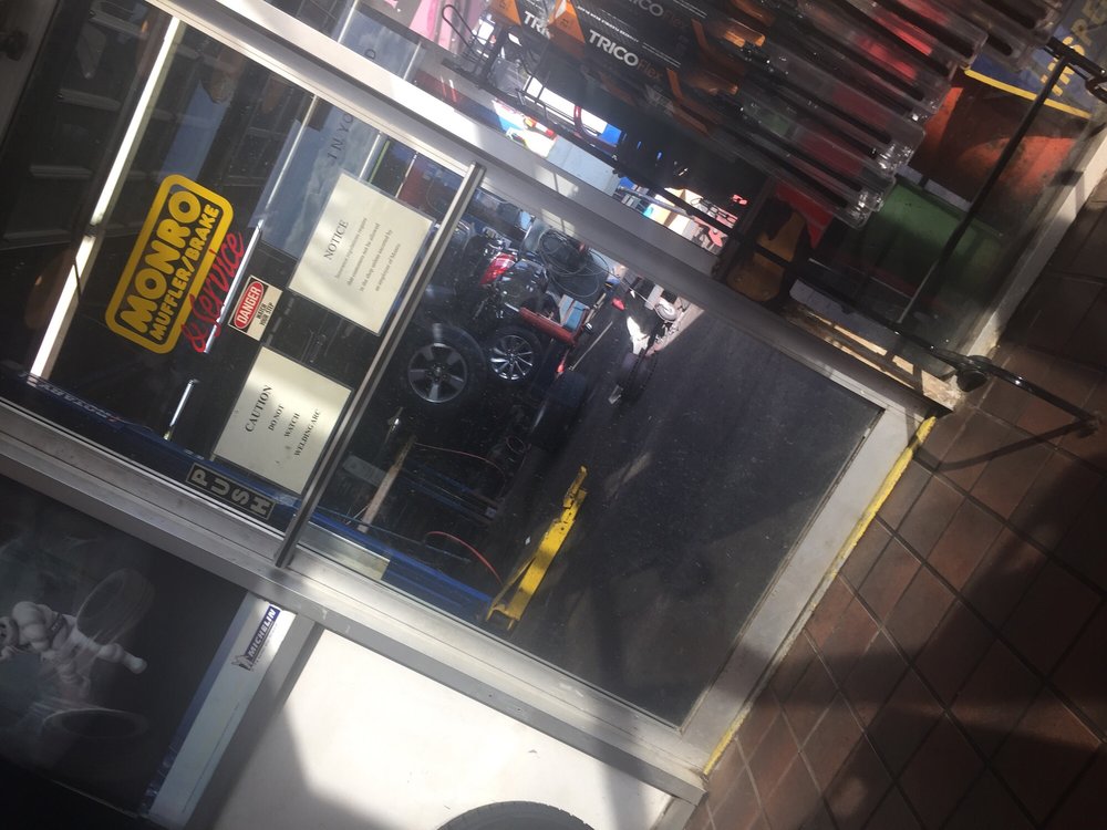 Monro Muffler Brake & Service 18 Reviews Auto Repair 1 N York Rd