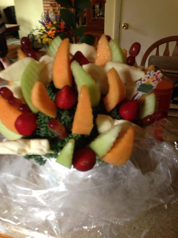 Edible Arrangements Gift Shops 2910 Tittabawassee Rd, Saginaw, MI