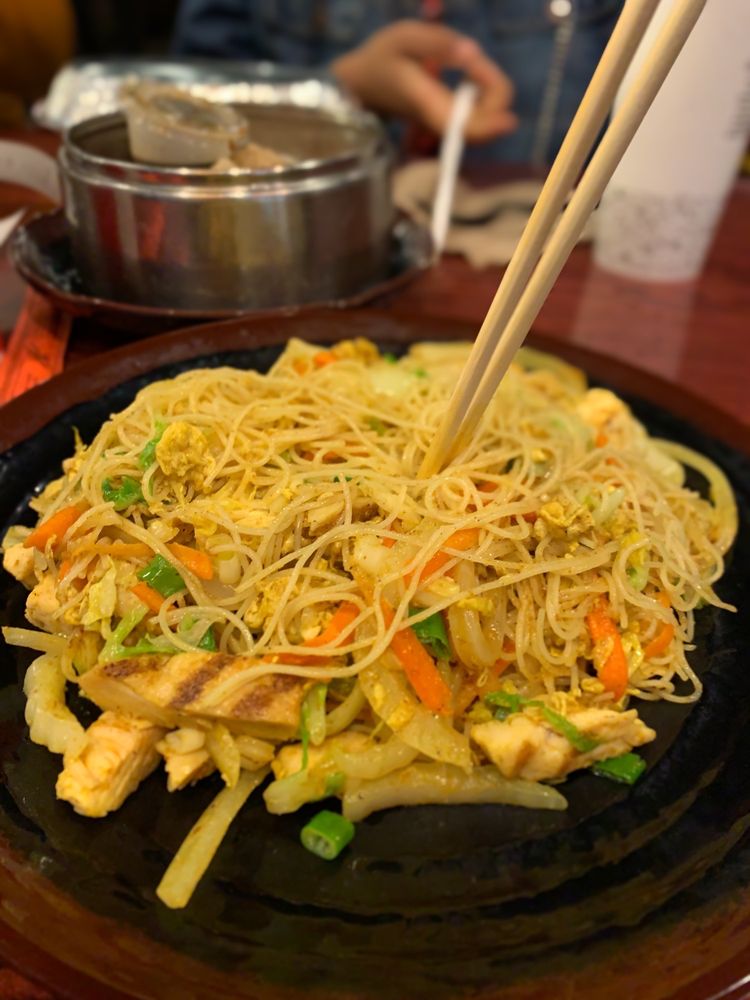 Yong Kang Street - Dumpling & Noodle House