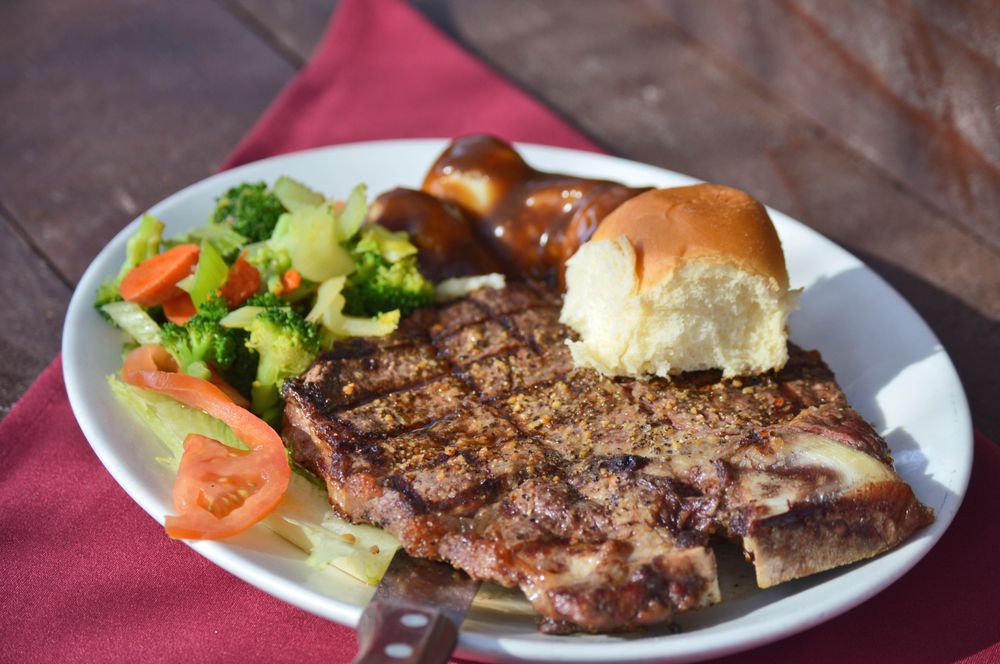 Hitchin' Post Saloon and Steakhouse