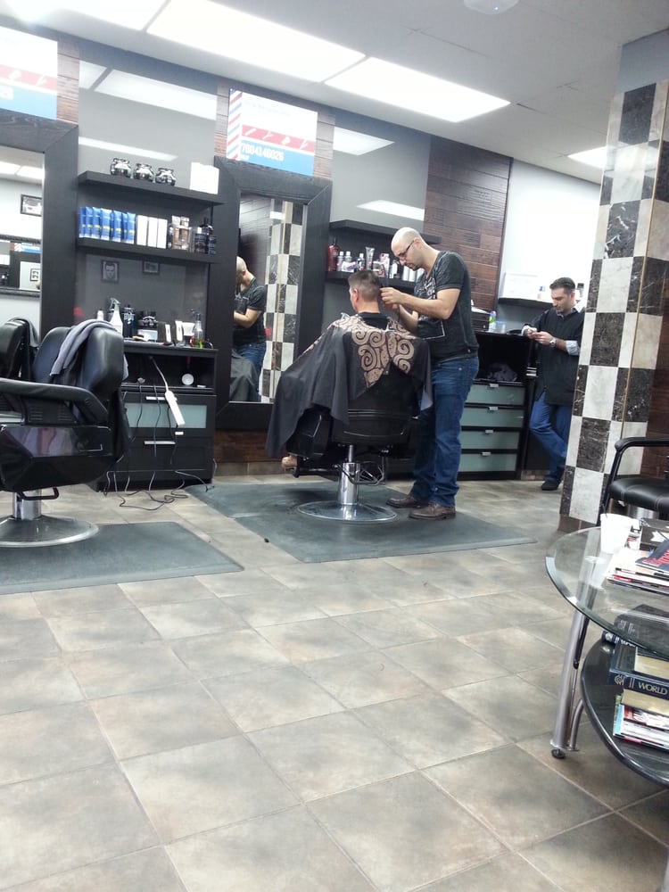Seventh & Ninth Barber & Beauty Salon
