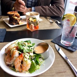 Restaurants In East Grand Rapids Yelp Wheelhouse Kitchen Tails