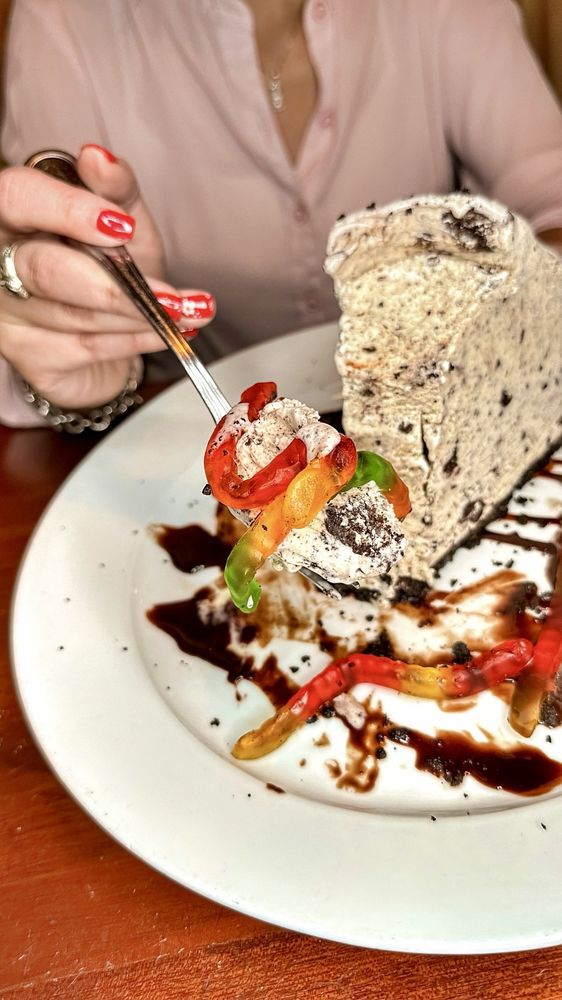 Claim Jumper Steakhouse & Bar - Buena Park