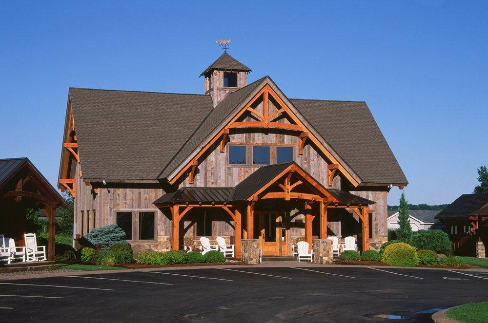image of business The Barn Yard and Great Country Garages