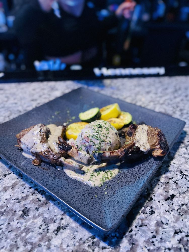 Culture Lounge & Restaraunt