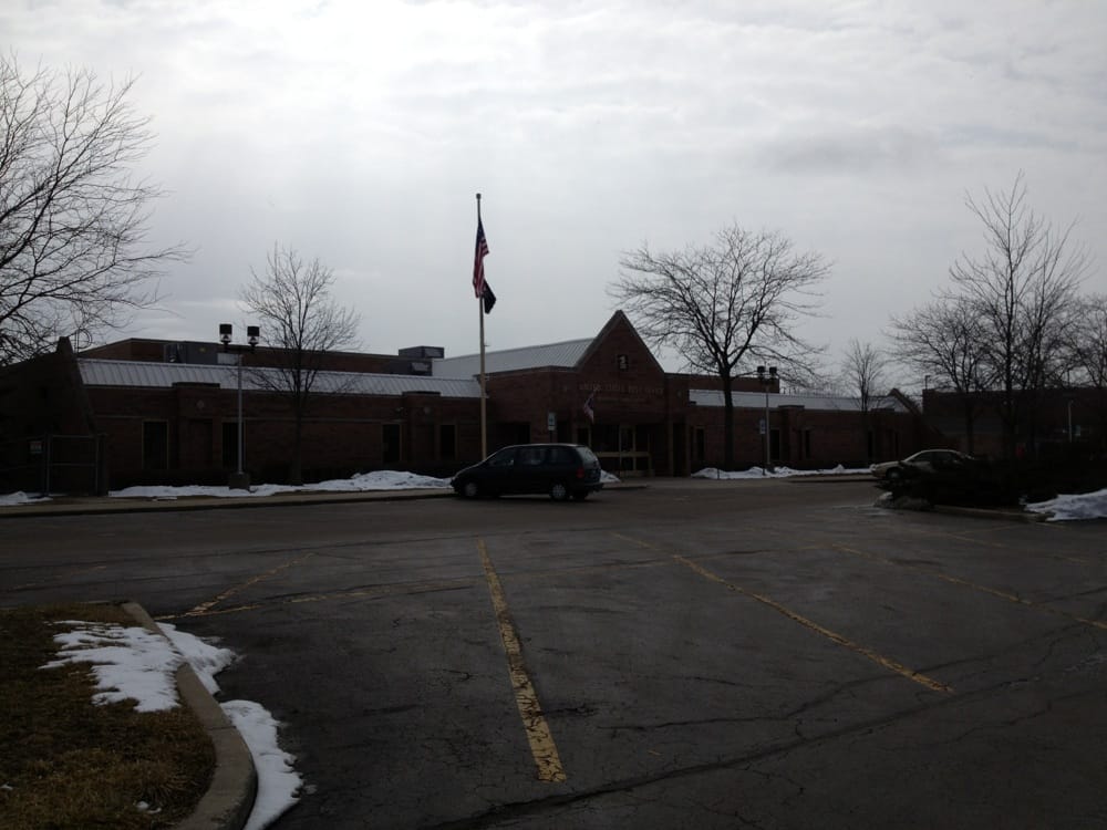 Us Post Office Offices 1050 Country Club Ln Woodstock Il