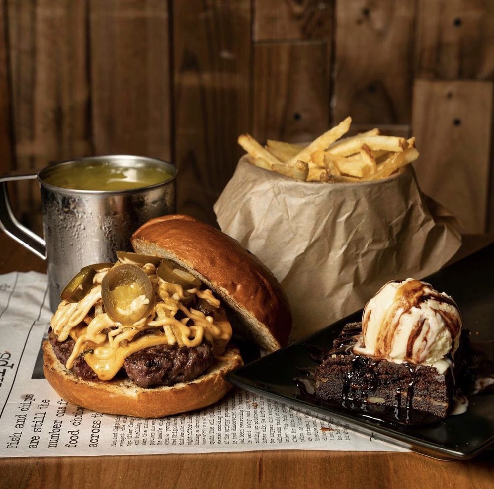 Juanchi's Burgers Doral