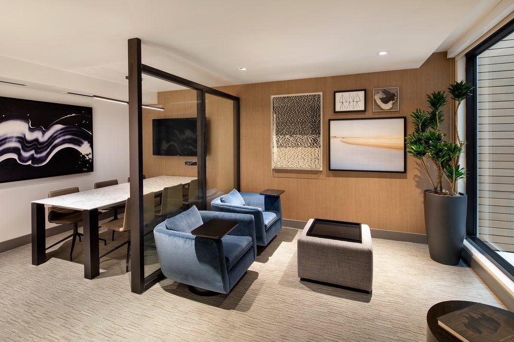 Elan Mountain View Luxury Apartments