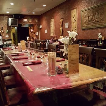 Thai Curry Restaurant 239 Photos 85 Reviews Sushi Bars 6850 Photo Of Thai Curry Restaurant Tamarac Fl United States Nice Decor