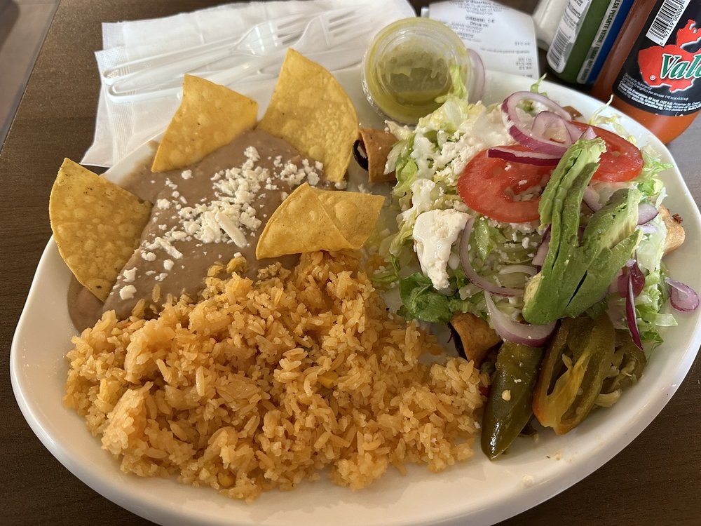 Tacos y Burritos California