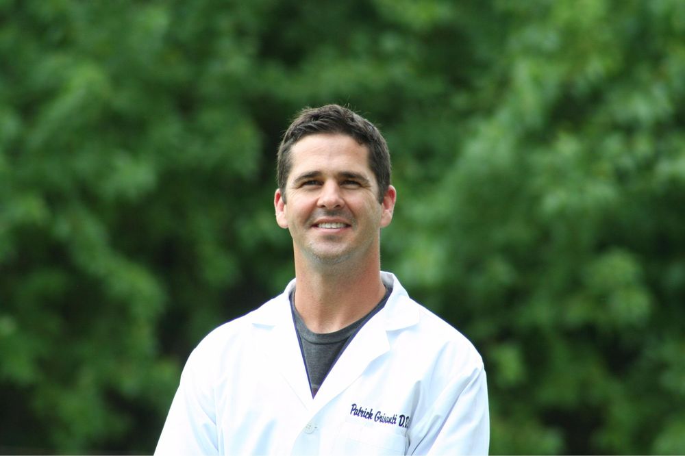 image of business Grisanti Dental