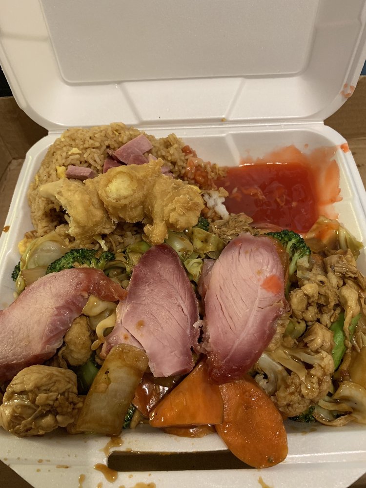Lum's Chop Suey