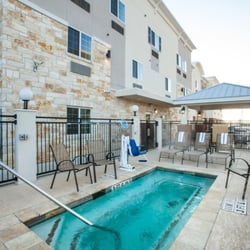 Candlewood Suites New Braunfels 11 Photos Hotels 1471 Ih 35 N Photo Of Candlewood Suites New Braunfels Tx United States