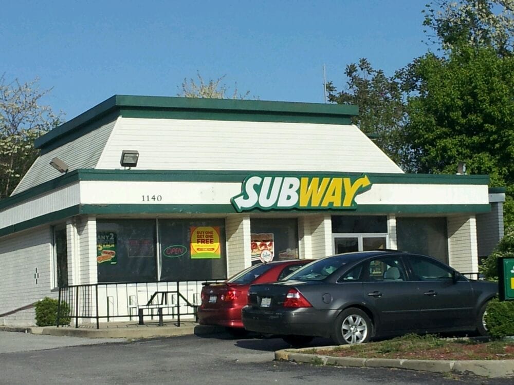 Subway Sandwiches 1140 S Illinois St, Belleville, IL Restaurant
