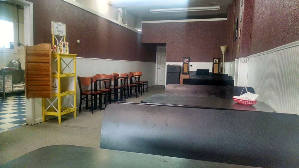 Pizza Shop Pizza 252 Kent St, Portland, MI Restaurant Reviews