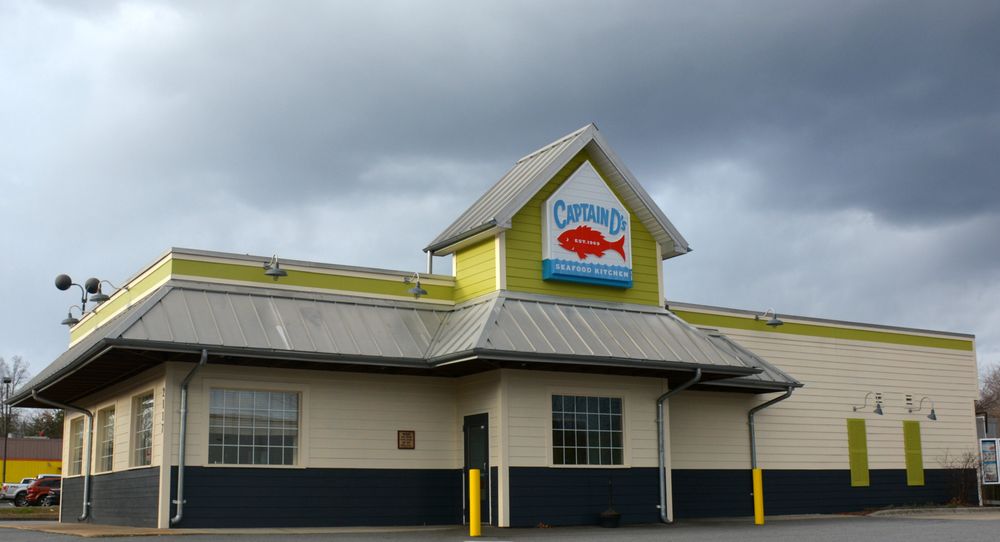 Captain D's