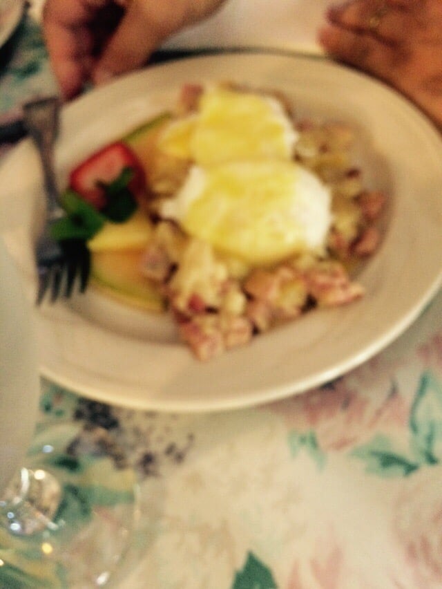 The Village Cafe 60 Photos & 94 Reviews Cafes 1105 Main St