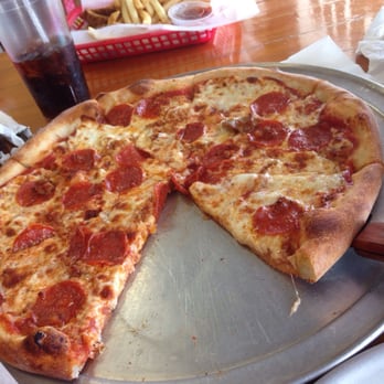 Capannos Pizza 35 Photos 32 Reviews 4544 Ladson Rd Photo Of Capannos Pizza Summerville Sc United States Blended Cheese Not Mozzarella