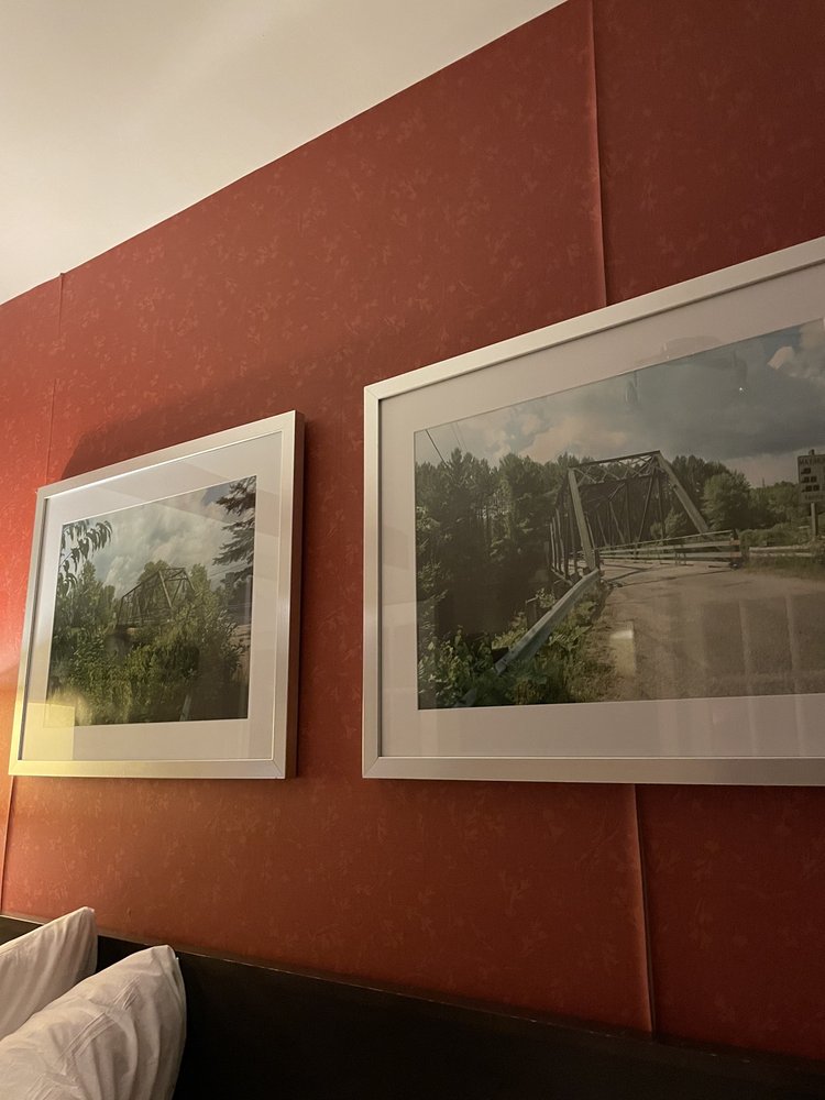 Town Inn Suites