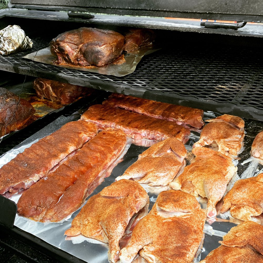 EC’s Pit BBQ