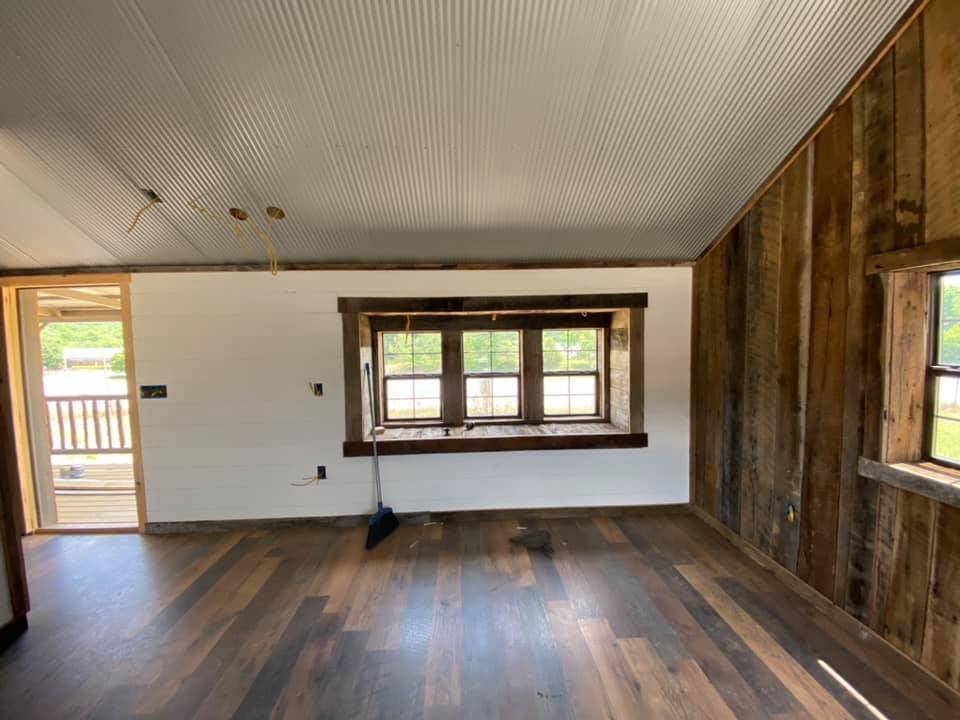 image of business Premier Custom Cabins