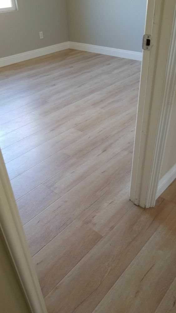 Kingsmen Rigid Vinyl Planks La Jolla Collection Color Wheat 100 Kingsmen Rigid Vinyl Planks La Jolla Collection Color Wheat 100 Waterproof Yelp