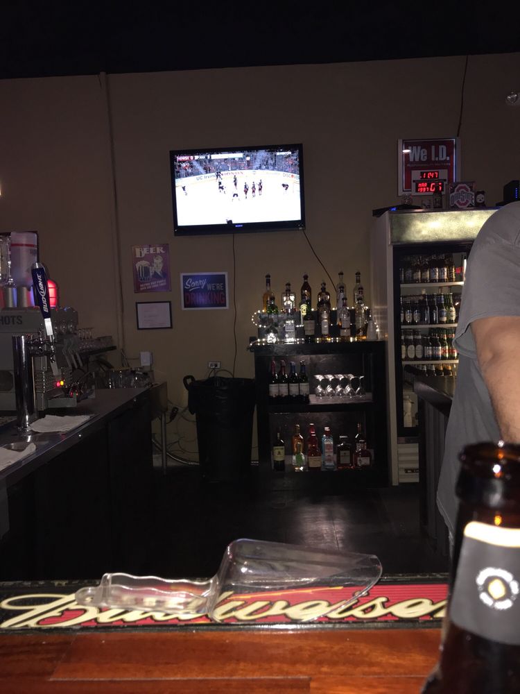 Largo’s Pub Dive Bars 6155 Glick Rd, Dublin, OH Restaurant