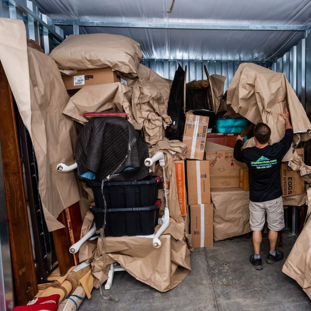 We Hall Moving Services