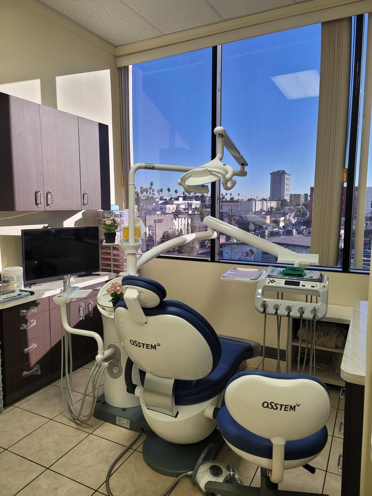 image of business E-Dream Dental Group