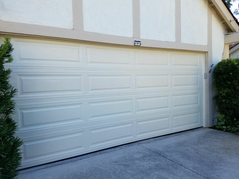 Loyalty Garage Doors Orange County 207 Photos 346 Reviews Loyalty Garage Doors Orange County 207 Photos 346 Reviews Door Services 2522 Chambers Rd Tustin Ca Phone Number Yelp