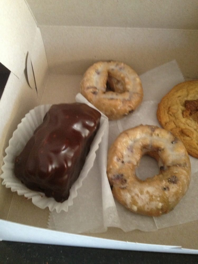 Goober’s Bakery of Norton Shores Bakeries 4165 Grand Haven Rd, Muskegon, MI Phone Number