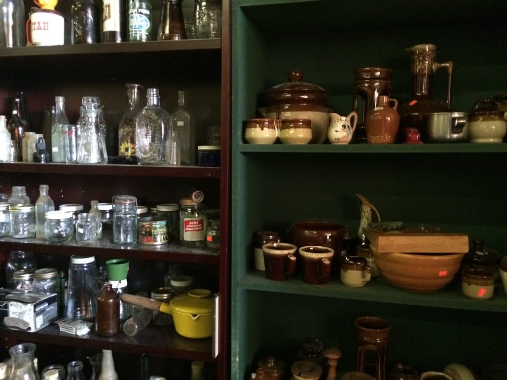 Treasure Chest Antiques 311 Zinn, Blair, OK, United States Phone