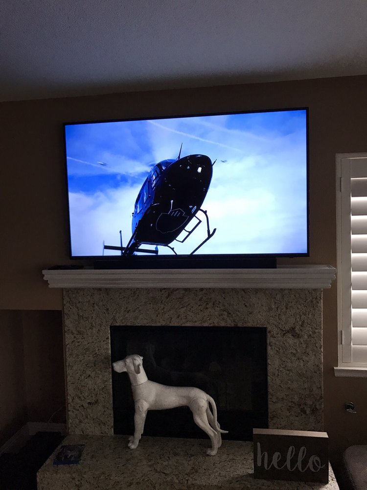 Mounted 60 Inch Samsung 4k Uhd Smart Tv Over The Fireplace With 42 Photos For Pure Hd Audio Video Design