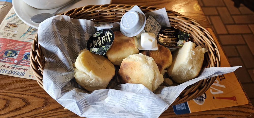 Cracker Barrel Old Country Store