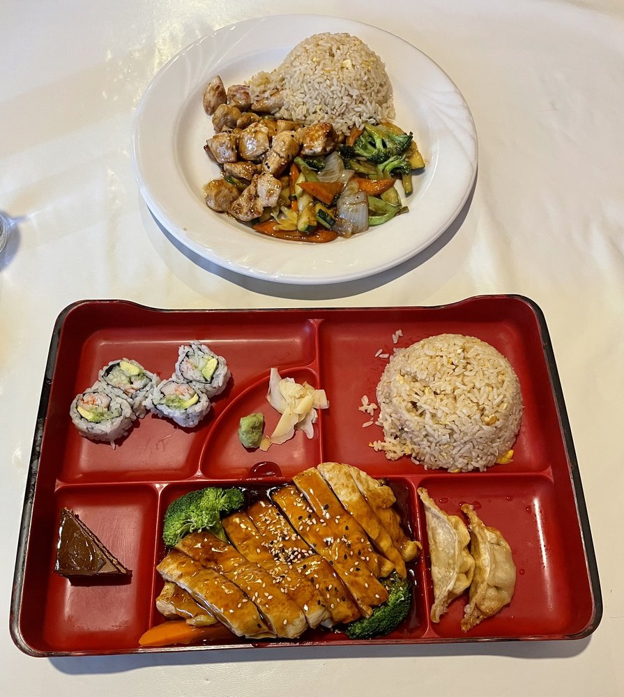 Hana Moon Sushi Hana Moon Sushi