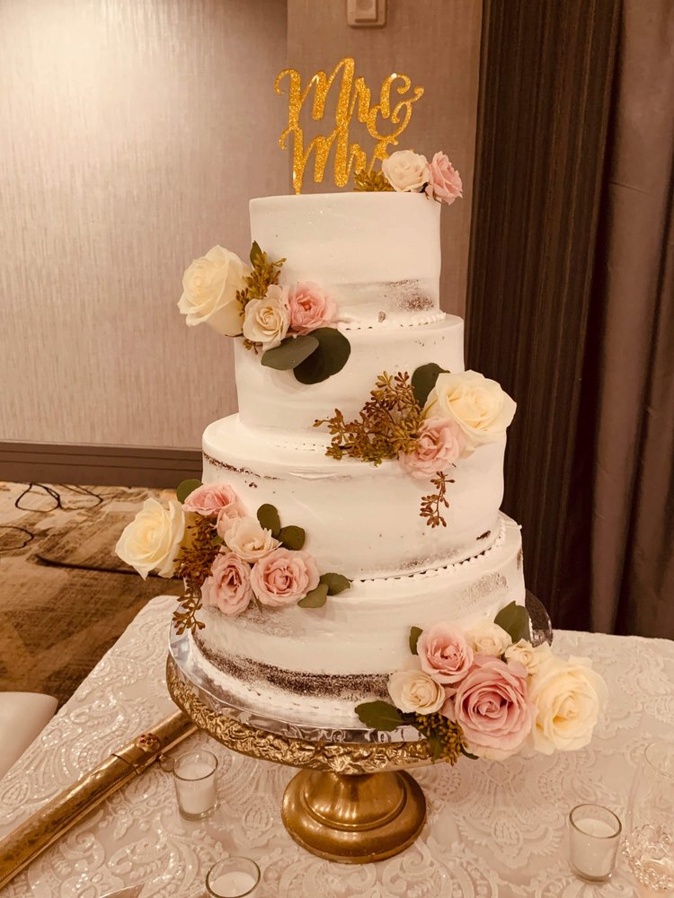 Briana's Bakery & Cafe