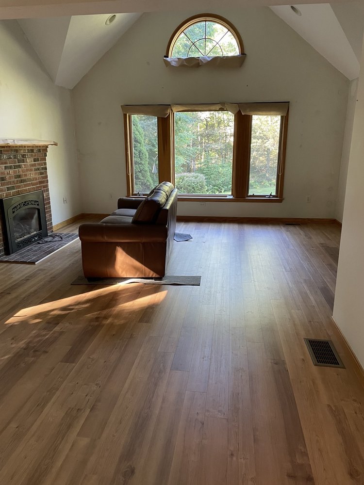 image of business Amico Flooring