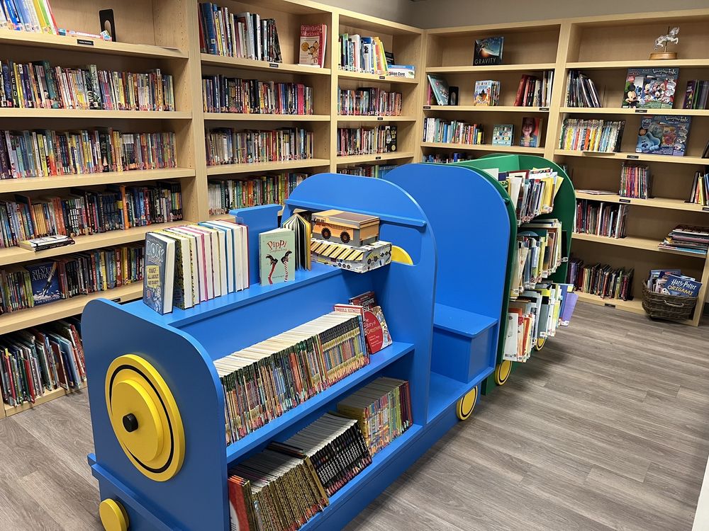 Goodwill Bookstore & Donation Drive-Thru