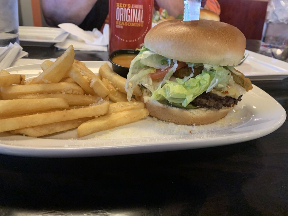 Red Robin Gourmet Burgers and Brews