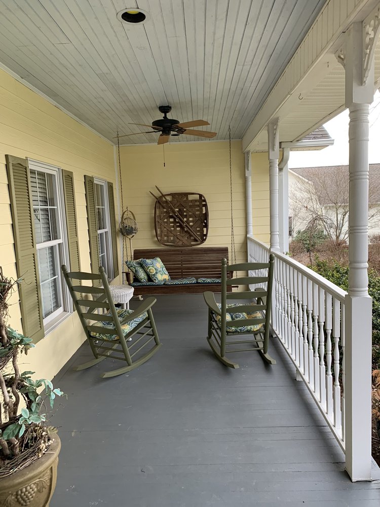 Fairway Oaks Bed & Breakfast